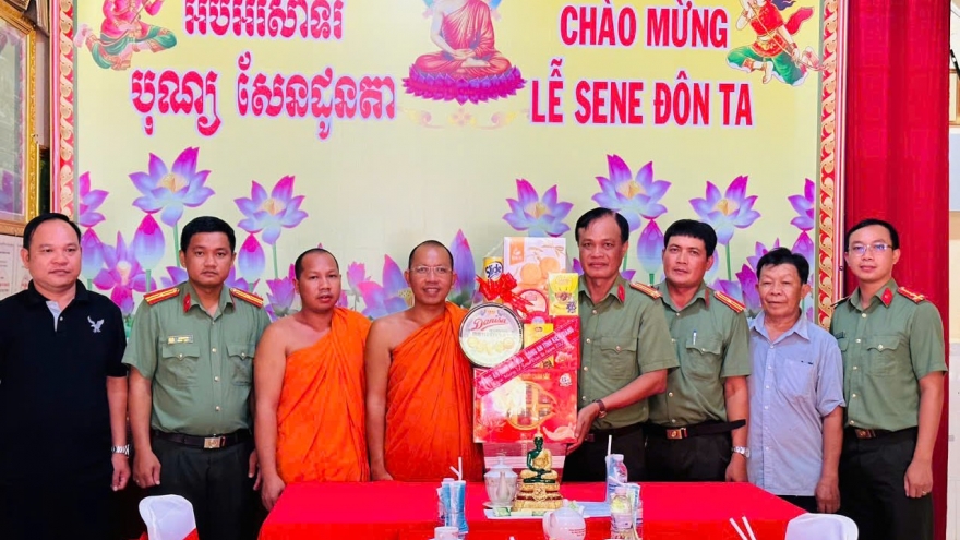 Đồng bào Khmer đón Lễ Sen ĐônTa khi đất nước bước vào Kỷ nguyên vươn mình mạnh mẽ