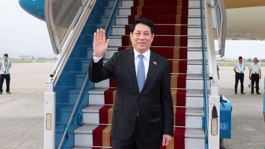 Chủ tịch nước lên đường dự Lễ kỷ niệm 80 năm chiến thắng phát xít của nhân dân thế giới