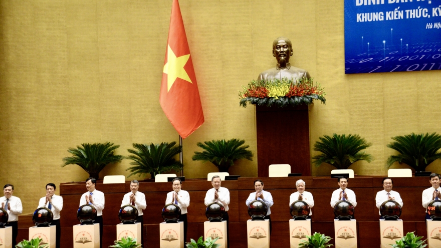 Chủ tịch Quốc hội Trần Thanh Mẫn: Lan tỏa tri thức, kỹ năng số trong toàn xã hội