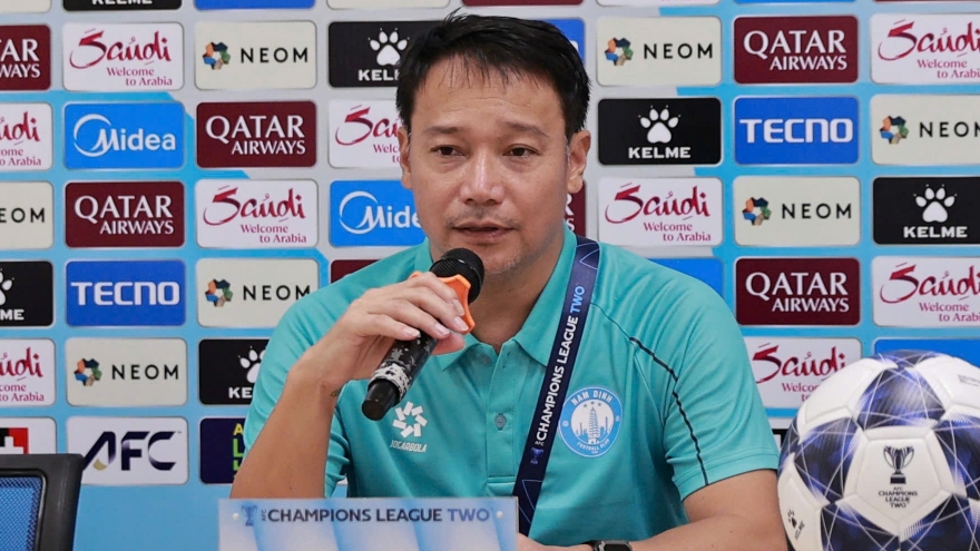 CLB Nam Định thắng đậm đại diện Thái Lan, HLV Vũ Hồng Việt vẫn chưa hài lòng