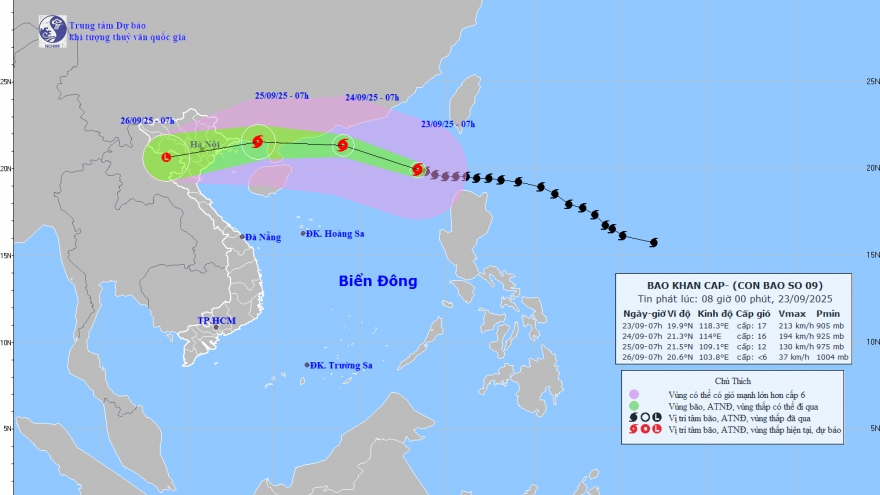 Siêu bão Ragasa vẫn giữ cường độ cấp 17, giật trên cấp 17 trong ngày hôm nay