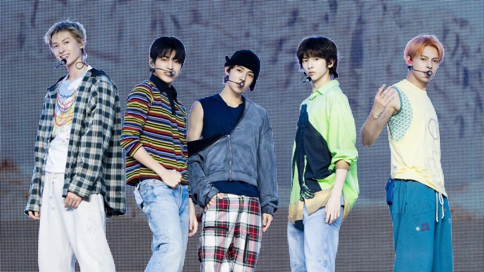 Nhóm K-pop nam Cortis ra mắt ở vị trí 15 trên Billboard 200 của BigHit Music