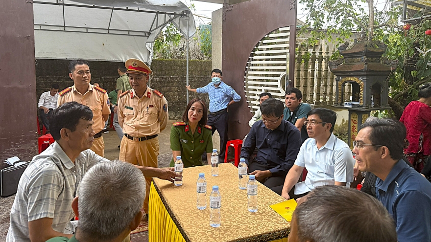 Bố và con ở Nghệ An tử vong trong phòng ngủ nghi do ngạt khí