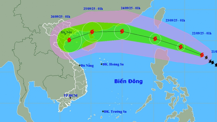 Bão RAGASA đang di chuyển theo hướng Tây Tây Bắc, có khả năng mạnh thêm