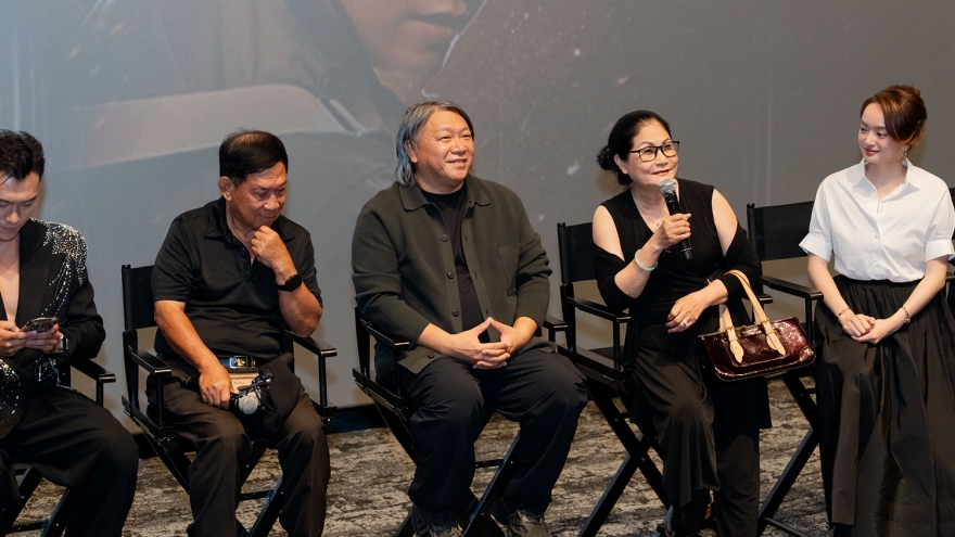 "Tử chiến trên không" khiến cựu tiếp viên bồi hồi nhớ lại 52 phút cận kề cái chết