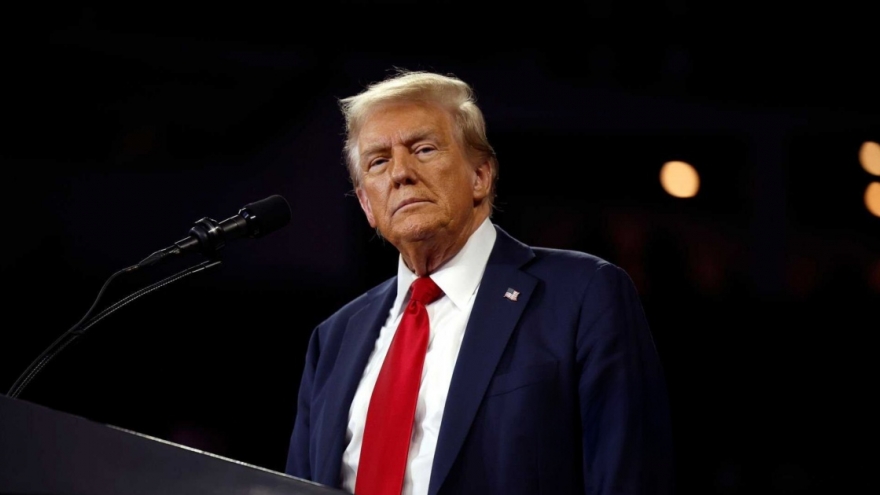 Mỹ lại dọa áp thêm thuế nếu Ấn Độ tiếp tục mua dầu của Nga