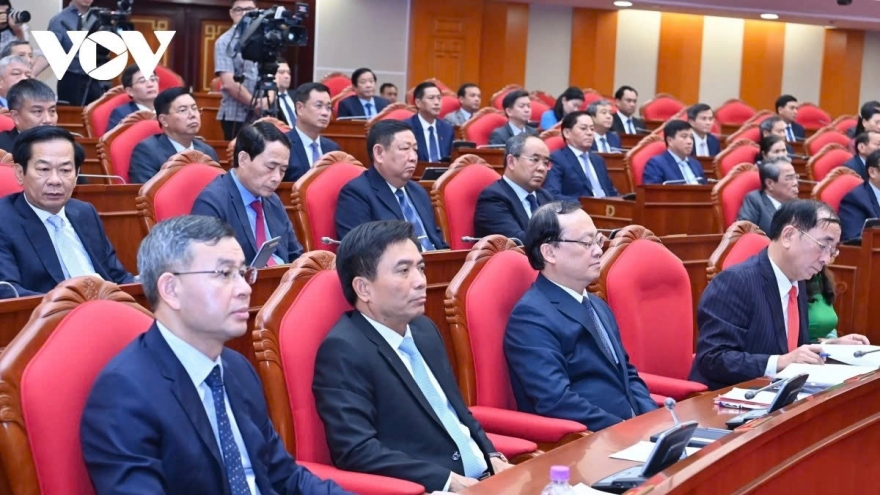 Bộ Chính trị quy định vị trí chức danh, chức vụ lãnh đạo của hệ thống chính trị