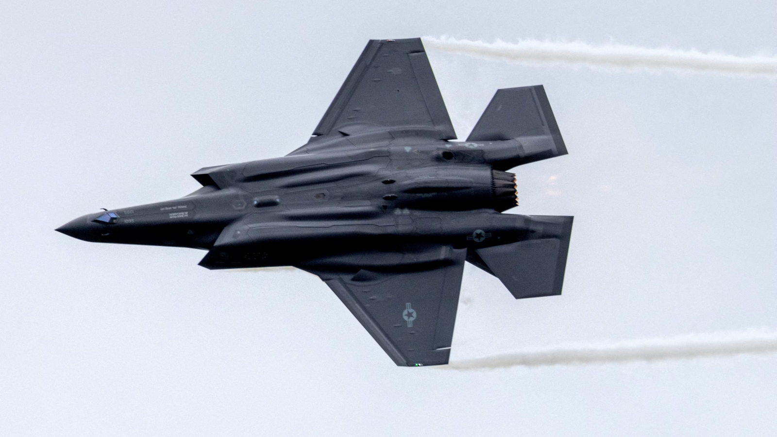 Mỹ triển khai 10 tiêm kích F-35 tới Puerto Rico để đối phó các băng đảng ma túy