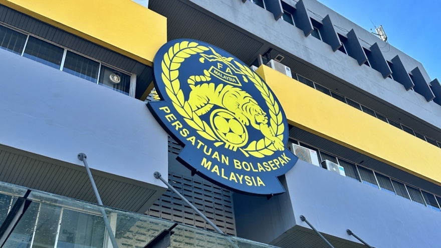 AFC cảnh báo nghiêm khắc, FIFA “lột trần” sai phạm khiến bóng đá Malaysia lao đao