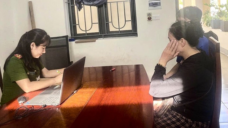 Mẹ nhanh trí báo công an, con thoát khỏi bẫy lừa đảo qua điện thoại