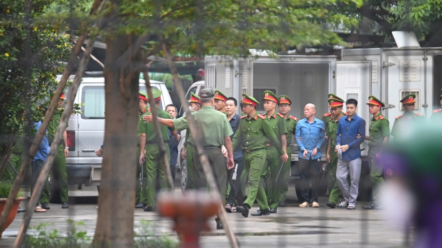 Băng nhóm giang hồ Bình “Kiểm” hầu tòa