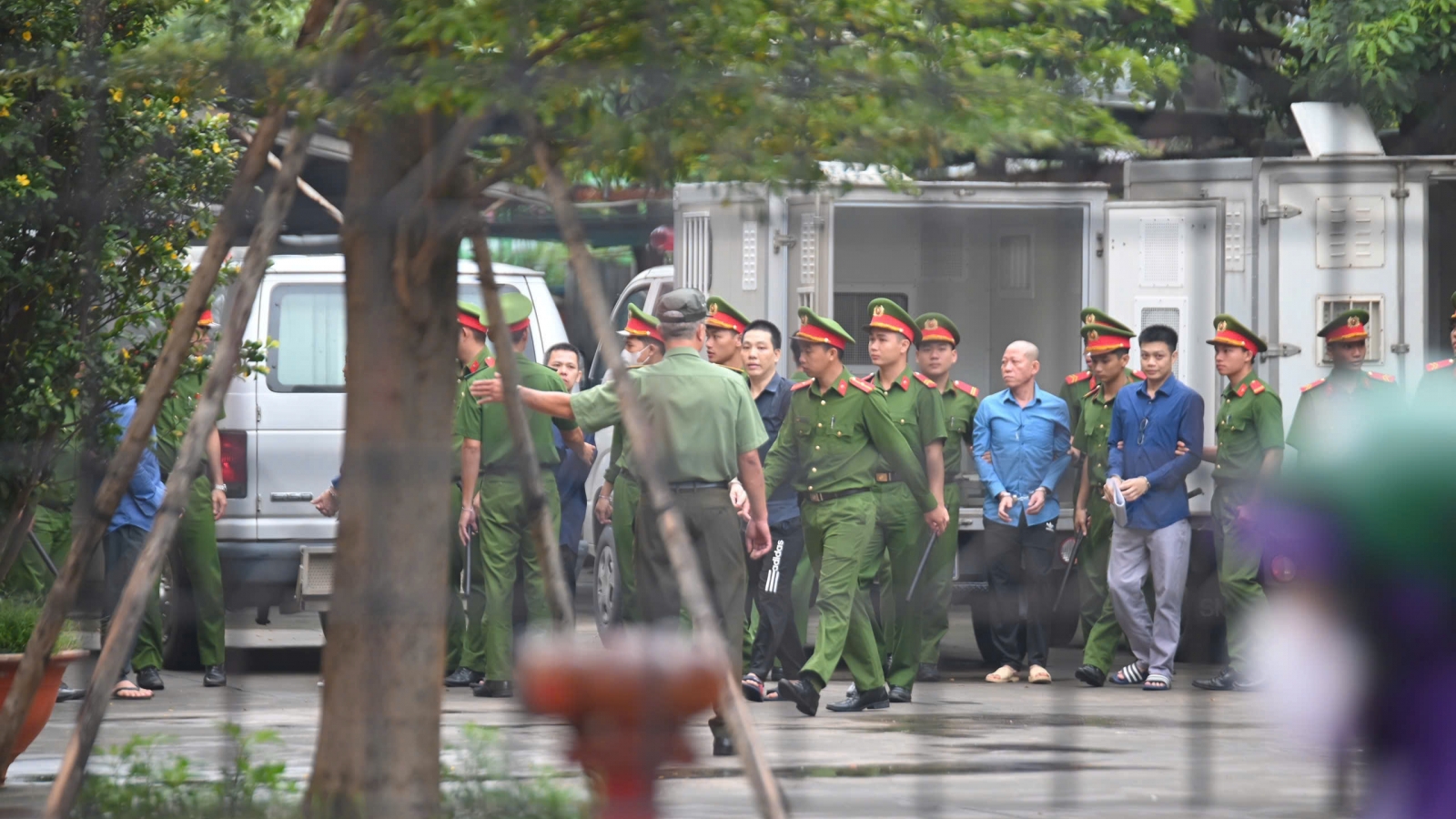 Băng nhóm giang hồ Bình “Kiểm” hầu tòa
