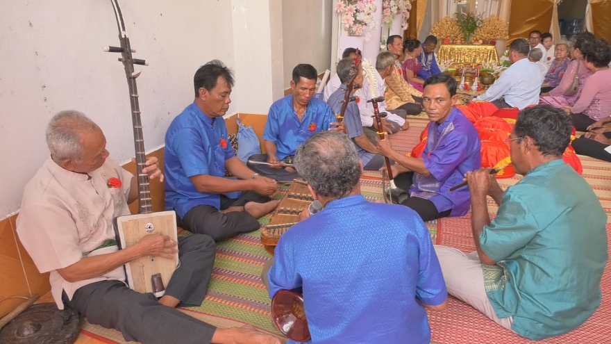 Âm nhạc trong lễ cưới của người Khmer nam bộ