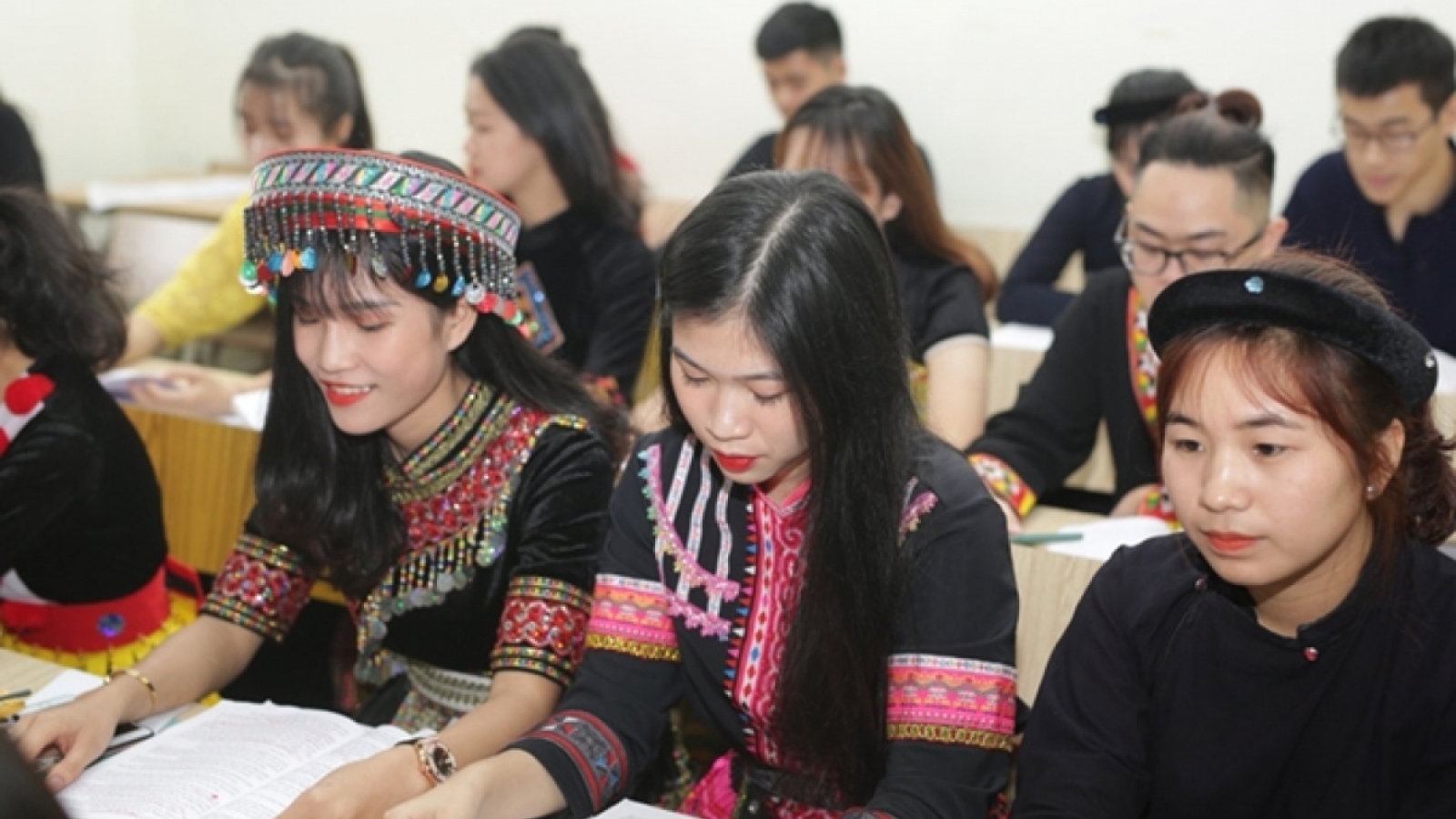 Bộ GD-ĐT bổ sung môn tin học và tăng cường AI vào chương trình dự bị đại học