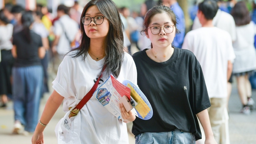 Bộ Giáo dục lấy ý kiến bỏ xét tuyển học bạ