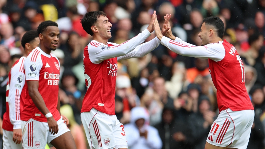 Kết quả vòng 4 Ngoại hạng Anh 2025/2026: Arsenal thắng đậm Nottingham