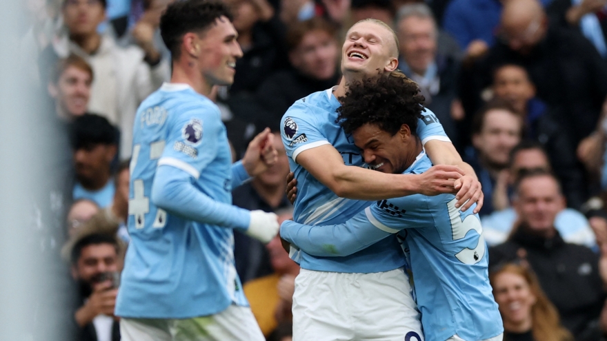 Kết quả vòng 6 Ngoại hạng Anh: Liverpool và Chelsea thua, Man City thắng đậm