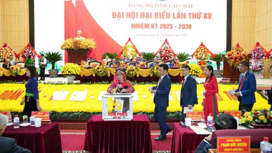 Ban Thường vụ và Ban Chấp hành Đảng bộ tỉnh Lai Châu khóa XV