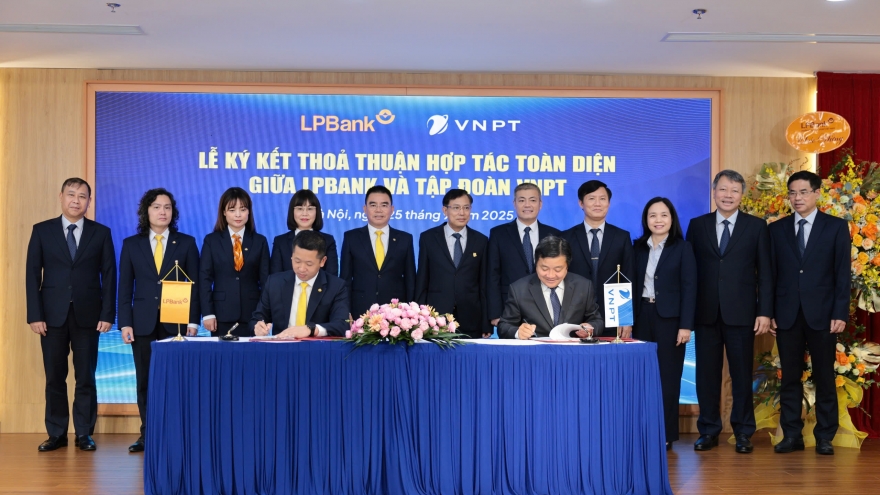 VNPT và LPBank ký kết hợp tác, thúc đẩy chuyển đổi số và phát triển bền vững