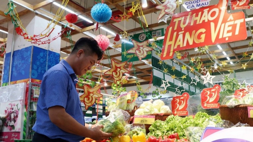 PM orders comprehensive solutions to boost domestic market