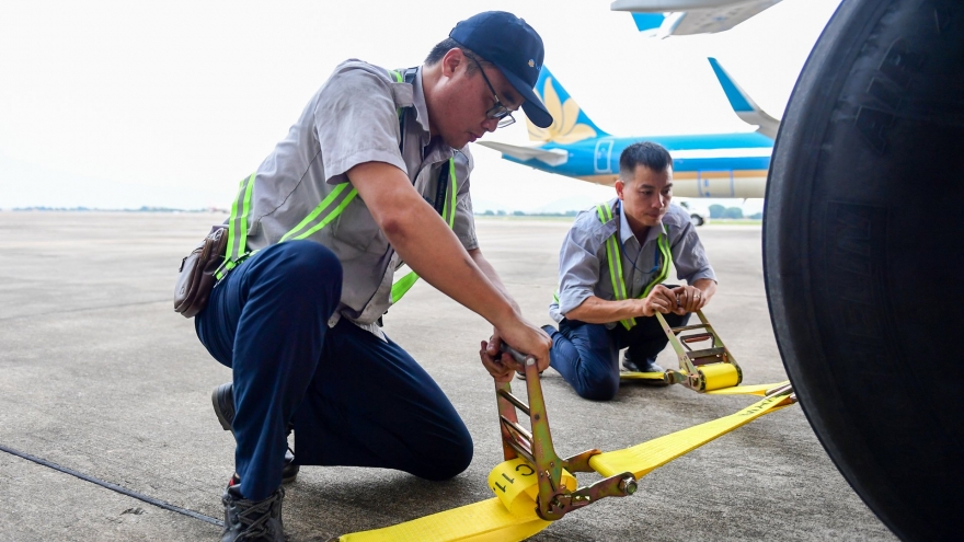Cục Hàng không yêu cầu ứng phó khẩn cấp với siêu bão Ragasa (bão số 9)