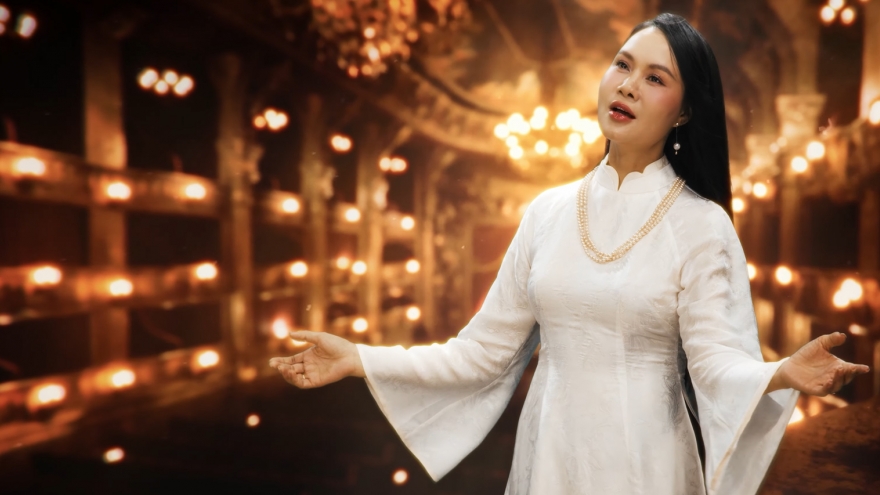 NSND Mai Hoa ra album về Hà Nội, khẳng định hát được cả nốt trầm lẫn âm cao