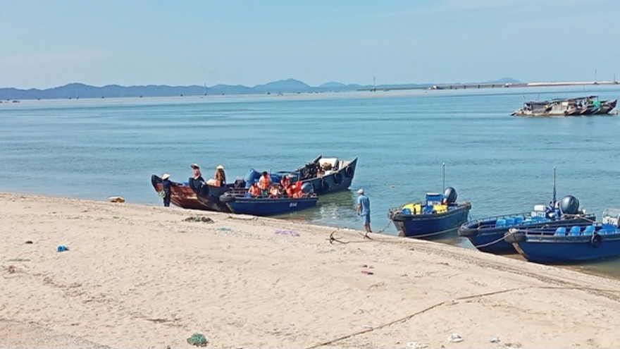 Động thổ mỏ cát Đông Bắc A - gỡ nút thắt vật liệu cho các dự án trọng điểm ở Quảng Ninh