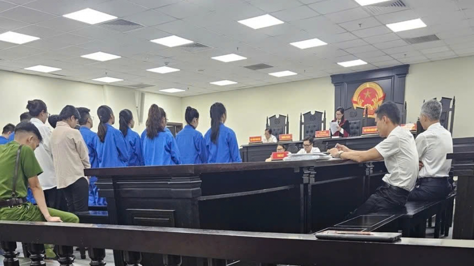 Đàn em của Mr Pips lĩnh án 18 năm tù vì lập sàn giao dịch "ma" lừa hơn 11 tỷ đồng