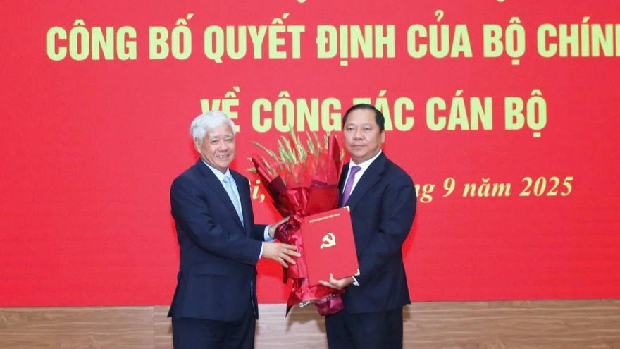 Ông Nguyễn Phi Long giữ chức Phó Bí thư Đảng ủy MTTQ, các đoàn thể Trung ương