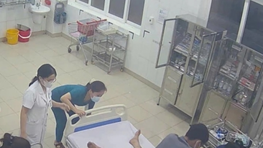 Người đàn ông 39 tuổi ngưng tim khi vừa vào khoa cấp cứu