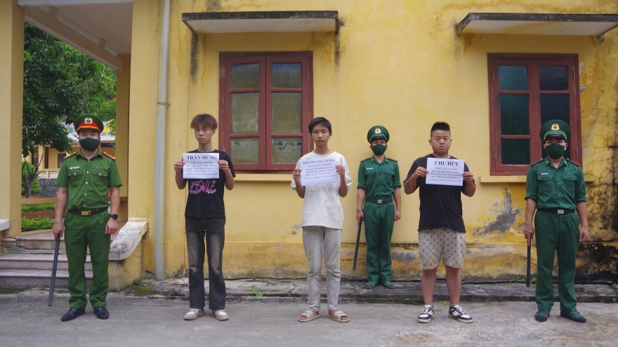 Bắt giữ 3 người nước ngoài nhập cảnh trái phép tại Cao Bằng
