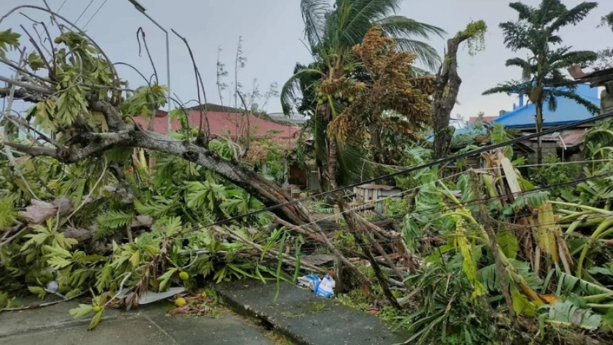 Những hình ảnh đầu tiên sau khi bão Bualoi đổ bộ vào Philippines