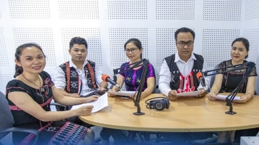 Born in 1945: The Voice of Vietnam – The Voice of the People