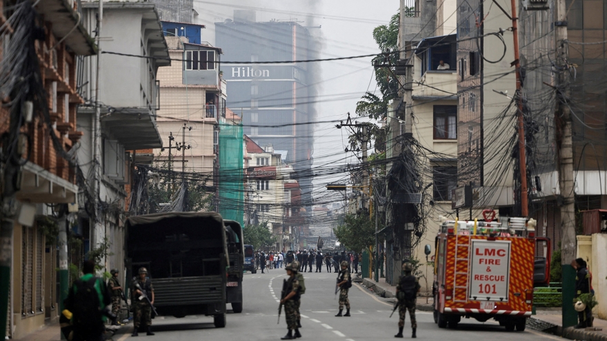 Quân đội Nepal bắt đầu thực thi lệnh cấm biểu tình