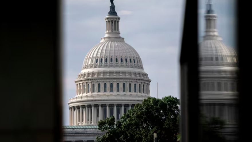 Điều gì sẽ xảy ra nếu chính phủ Mỹ đóng cửa vào ngày 1/10?