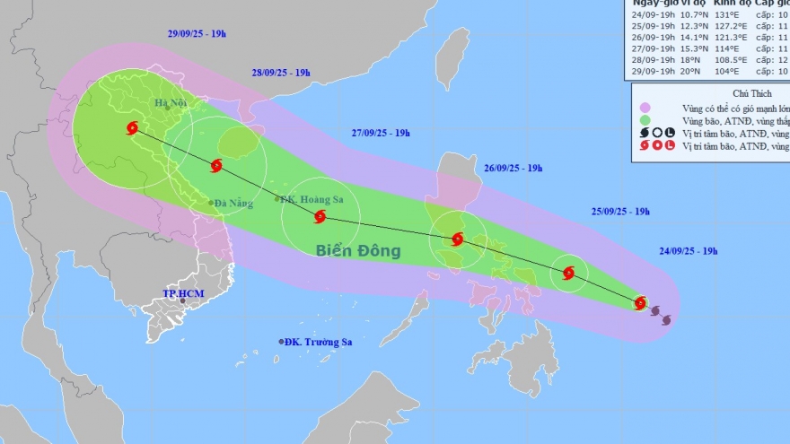 Bão BUALOI dự kiến sẽ đi vào Biển Đông trong đêm 26/9