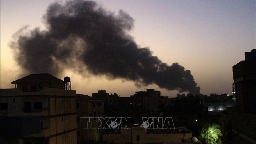 RSF tấn công Nhà thờ Hồi giáo tại Sudan khiến 70 người chết