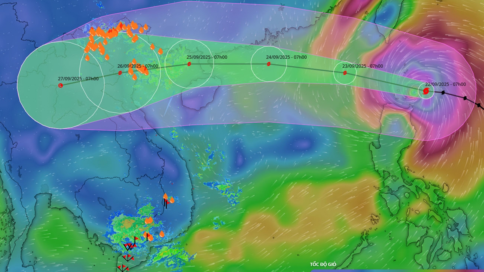 Ragasa moving into East Sea, heading toward North Vietnam