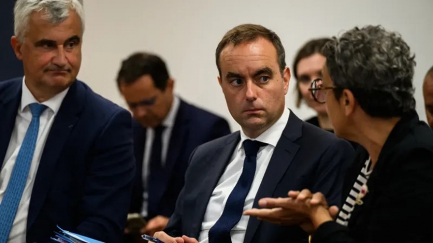 Tân Thủ tướng Pháp tuyên bố chấm dứt chế độ phúc lợi trọn đời của các cựu lãnh đạo