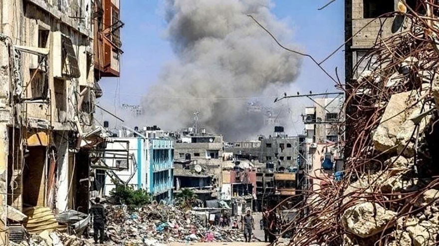 Israel tiếp tục tấn công dữ dội vào Gaza, gây thêm nhiều thương vong