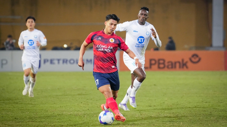 Tuyển thủ Việt Nam chấn thương nặng, nghỉ thi đấu dài hạn