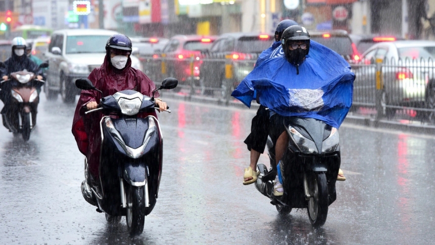 Thời tiết hôm nay 3/9: Mưa dông, mưa lớn từ Huế đến Lâm Đồng