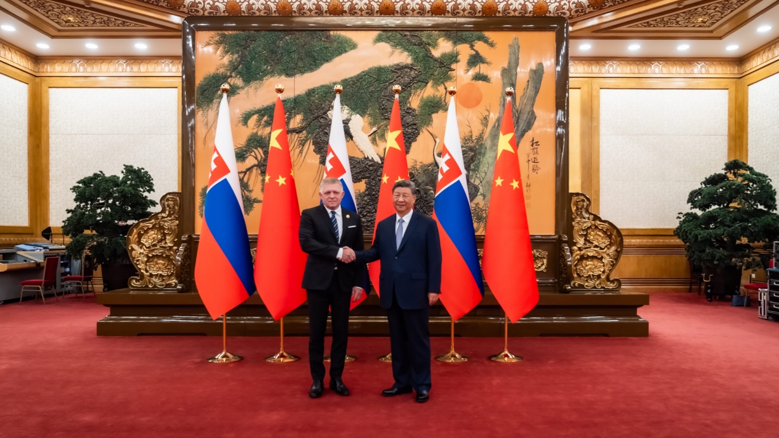 Thủ tướng Fico: Slovakia đang trở thành cầu nối giữa EU và Trung Quốc