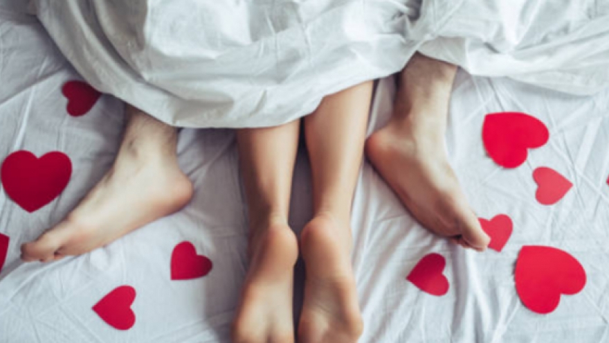 Vì sao “lên giường” sau khi cãi nhau lại dễ thăng hoa?