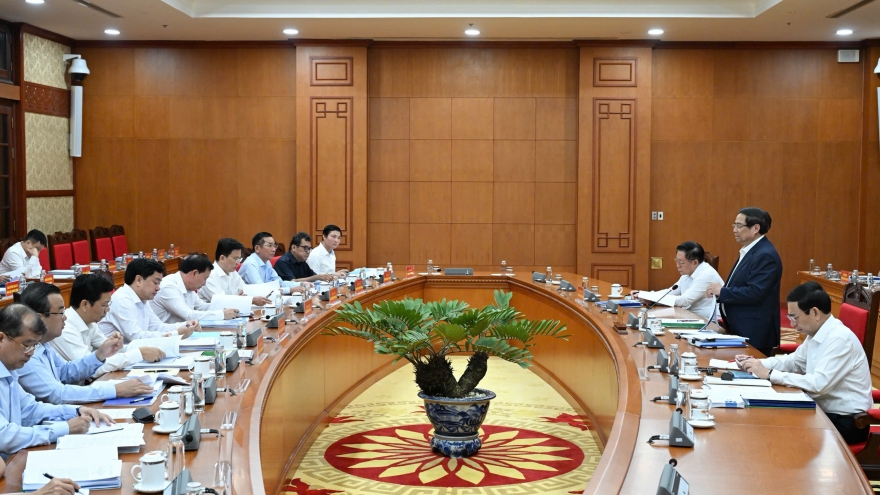 Tổ công tác của Bộ Chính trị làm việc với Ban Thường vụ Tỉnh uỷ Tây Ninh, Tuyên Quang