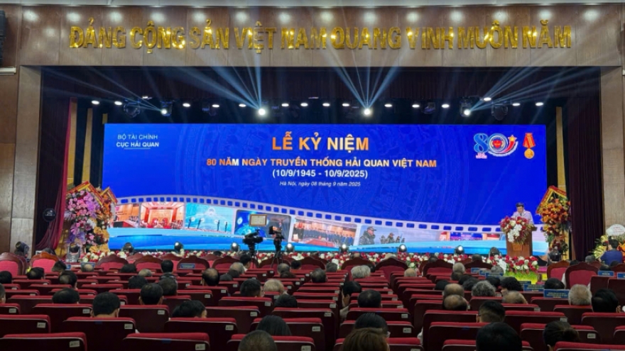 Hải quan Việt Nam khẳng định vai trò nòng cốt “gác cửa” nền kinh tế quốc gia