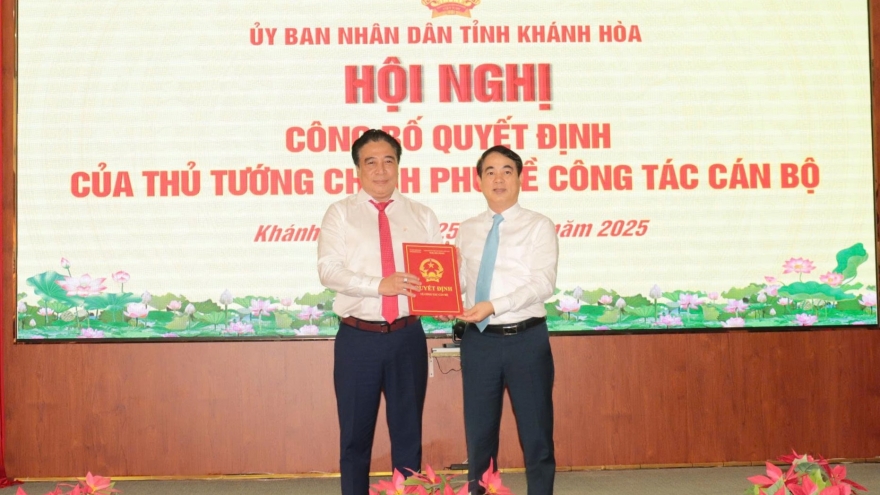 Phê chuẩn kết quả bầu Chủ tịch tỉnh Khánh Hòa đối với ông Nguyễn Khắc Toàn