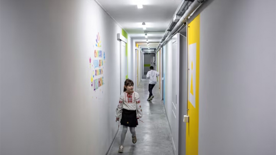 Trường học dưới lòng đất: Nơi thắp lên hy vọng cho trẻ em Kharkov