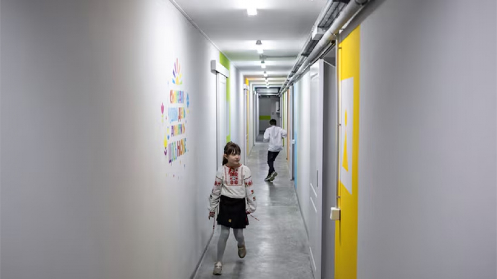 Trường học dưới lòng đất: Nơi thắp lên hy vọng cho trẻ em Kharkov