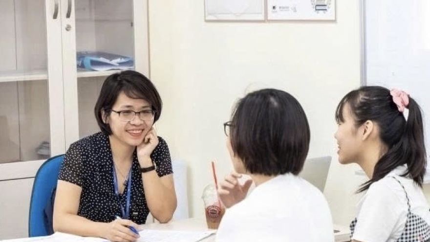 Giáo dục đạo đức: Đừng để nhà trường dạy một đằng, các em nhìn thấy một nẻo